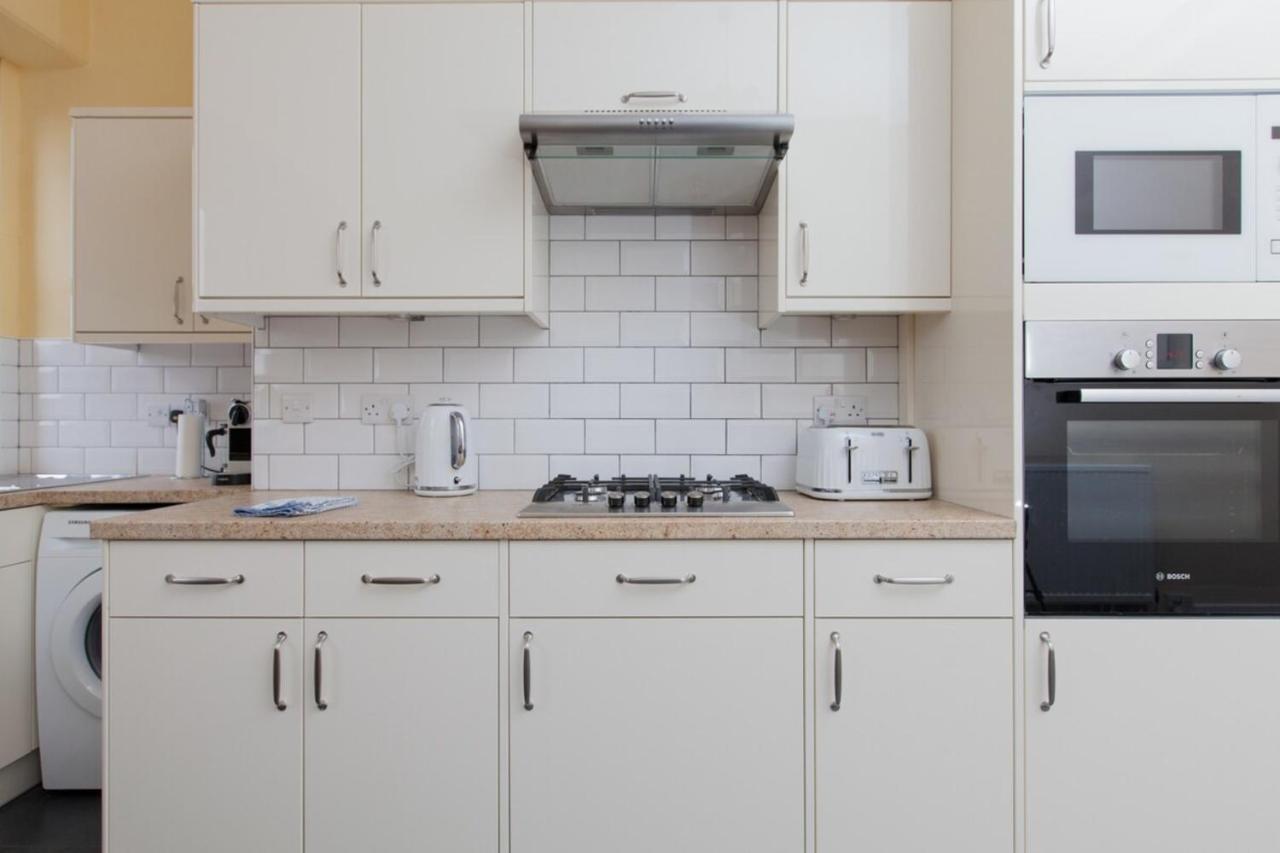 Elegant Traditional Edinburgh City Centre Flat エクステリア 写真